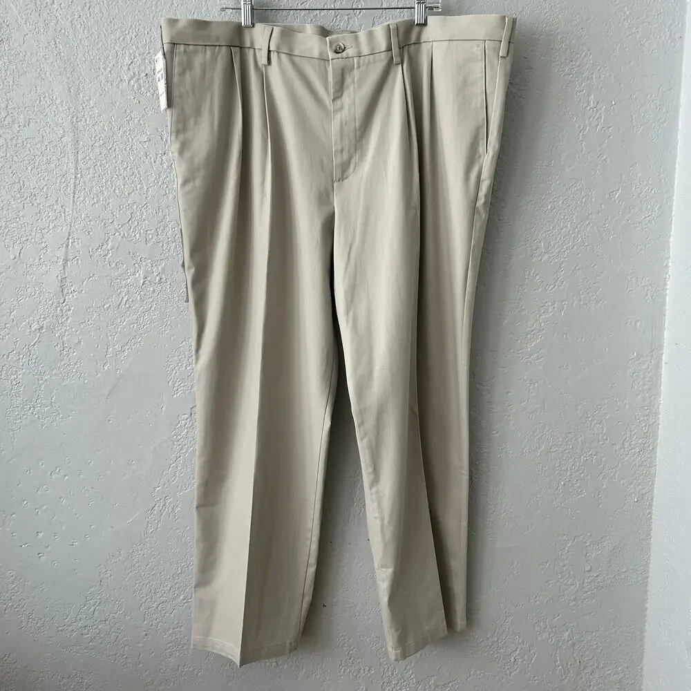Dockers Signature Khaki Pleated Pant Men’s 44x30 Classic Fit Best Pressed